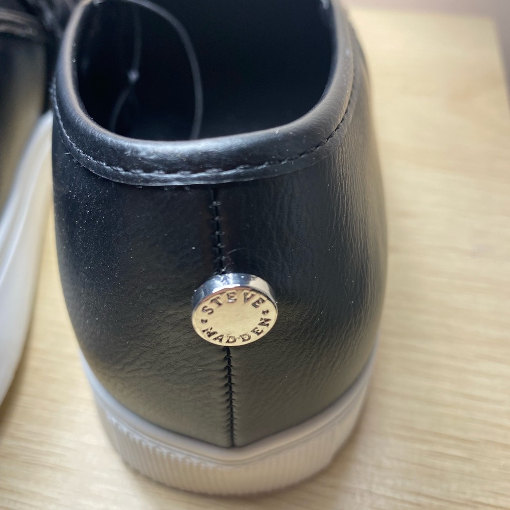 Steve Madden Slip On Sneakers NWT - Picture 6 of 8